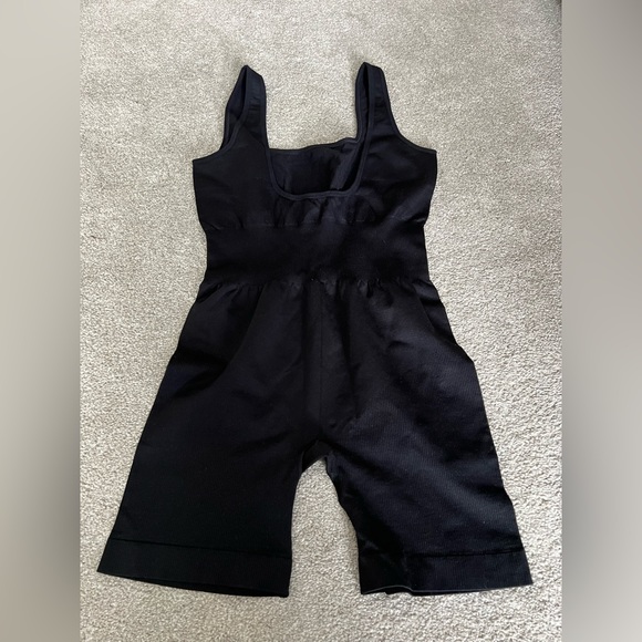 WEWOREWHAT ROMPER 🖤 - Picture 3 of 5